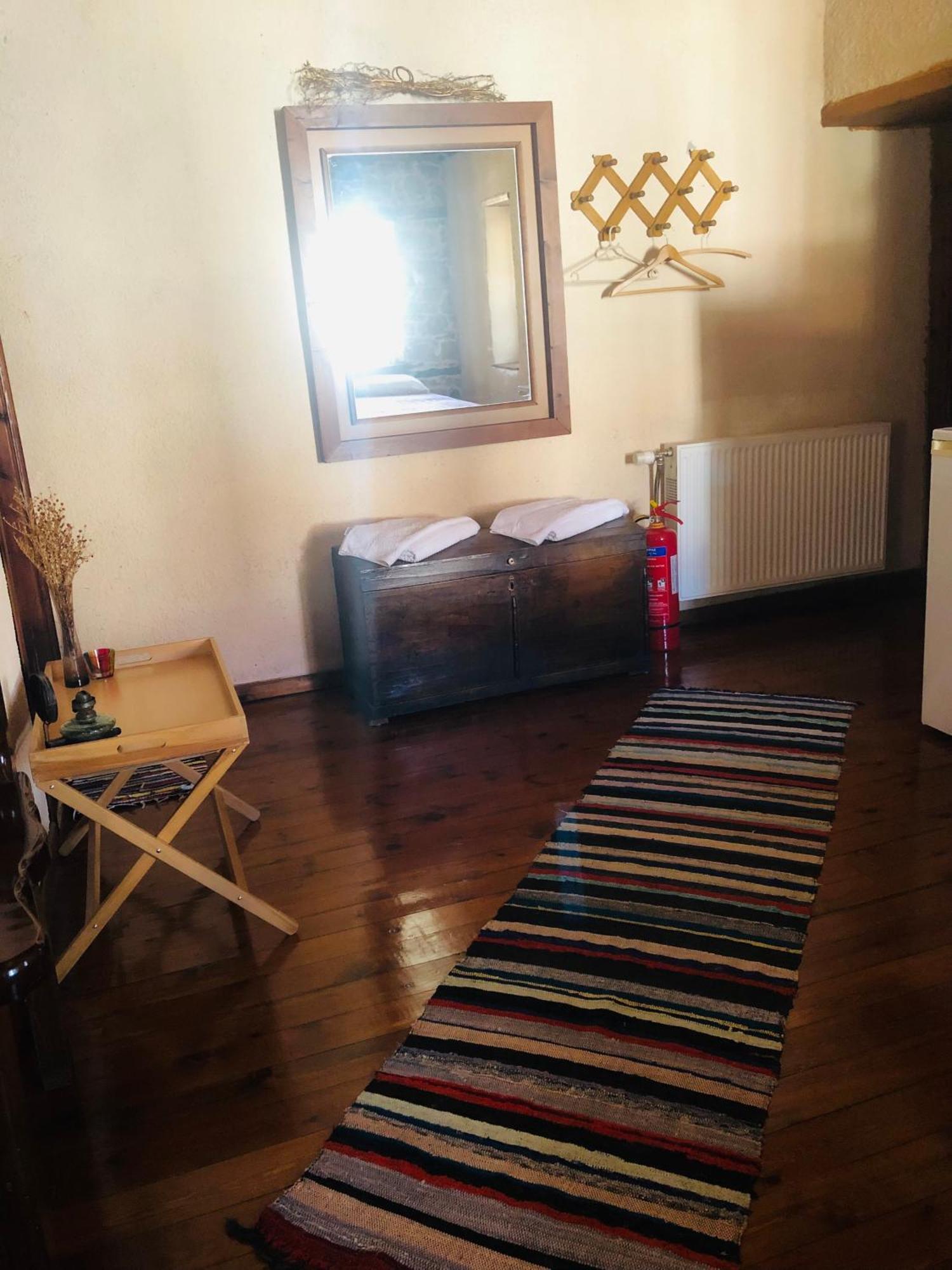 Χαγιάτι Hotel Psarades Екстериор снимка
