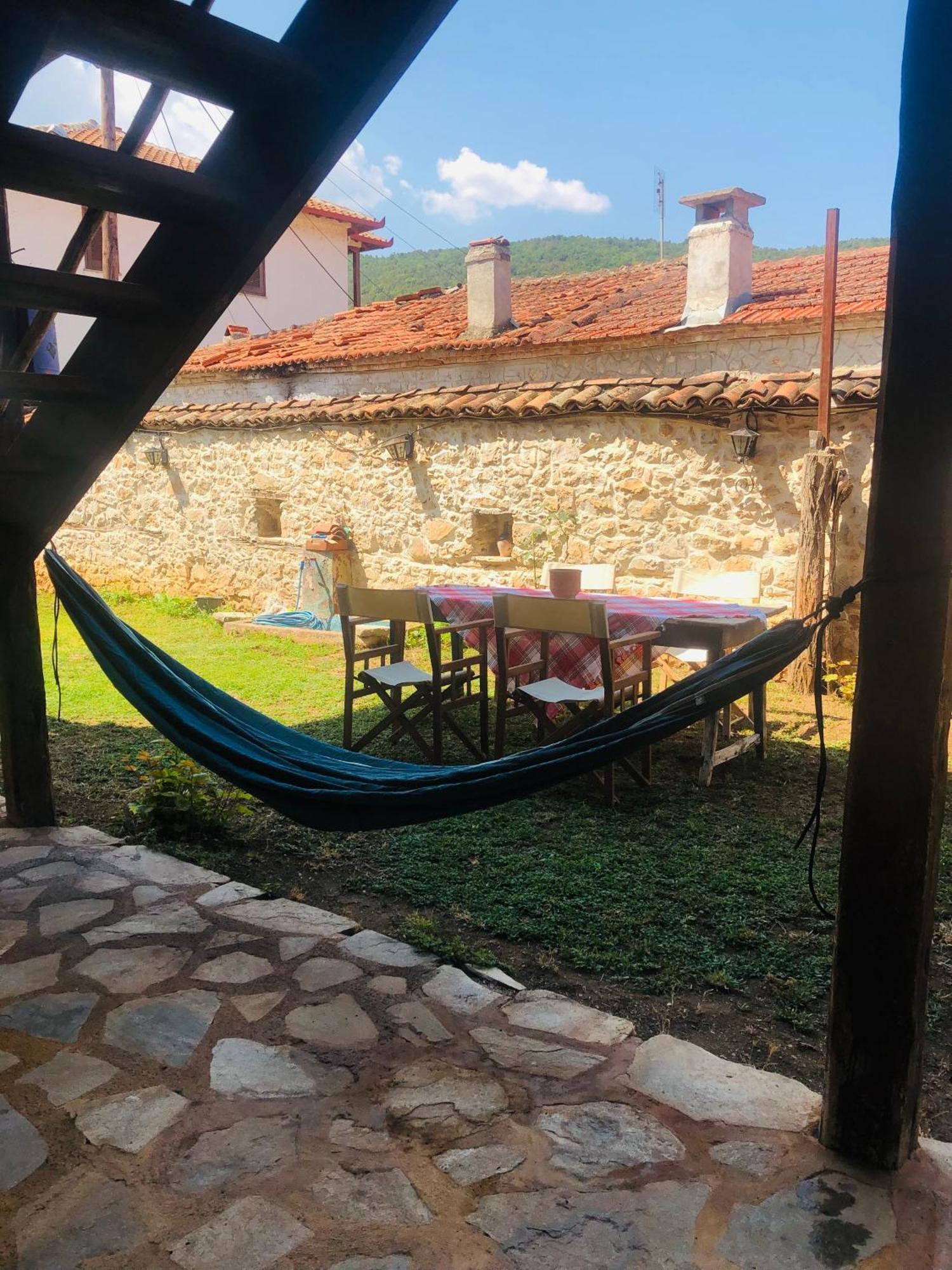 Χαγιάτι Hotel Psarades Екстериор снимка