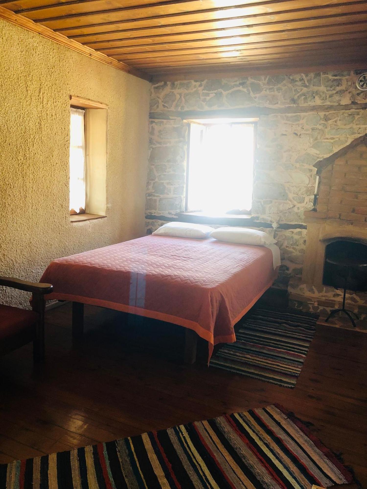 Χαγιάτι Hotel Psarades Екстериор снимка